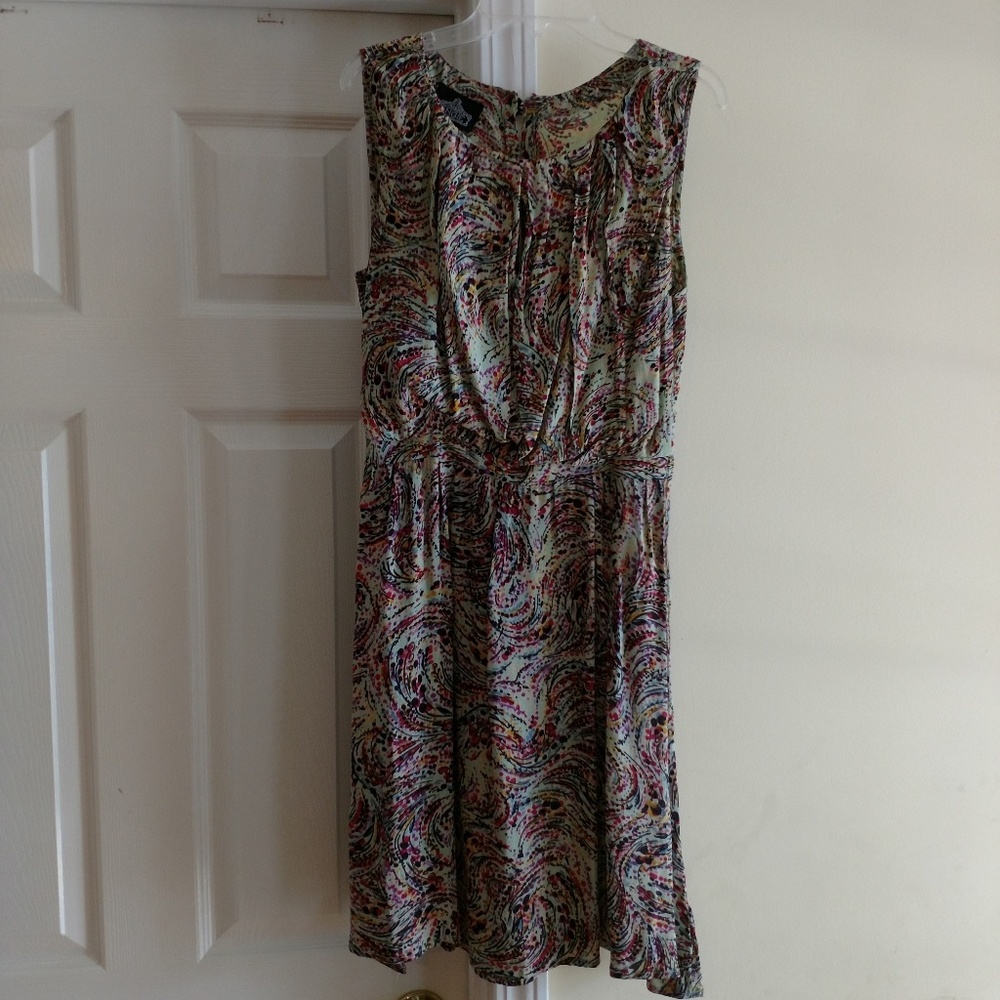 Sleeveless mint green dress